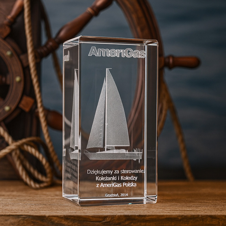 Statuetka Dla Szefa Żeglarza - Grawer Jachtu z dedykacją w szkle Prezent