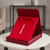 Etui do dyplomu tarcza - bordowe ETBTAR-01