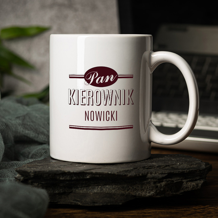 Kubek biały z nadrukiem PAN KIEROWNIK + NAZWISKO