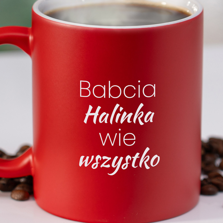 Grawerowany kubek ceramiczny z DLA BABCI – na Dzień Babci, imieniny, święta