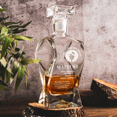 PREZENT DLA PODRÓŻNIKA zestaw do whisky z karafką i 6 szklankami  GRAWER - ZAWSZE CIEKAWY ŚWIATA