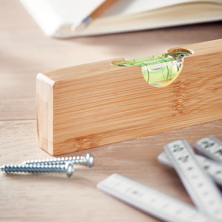 Poziomica z otwieraczem GRAWER TWOJEGO LOGA upominek firmowy