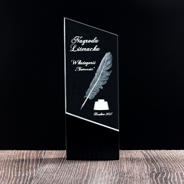 Statuetka 3D z grawerowanym kałamarzem i piórem - nagroda literacka