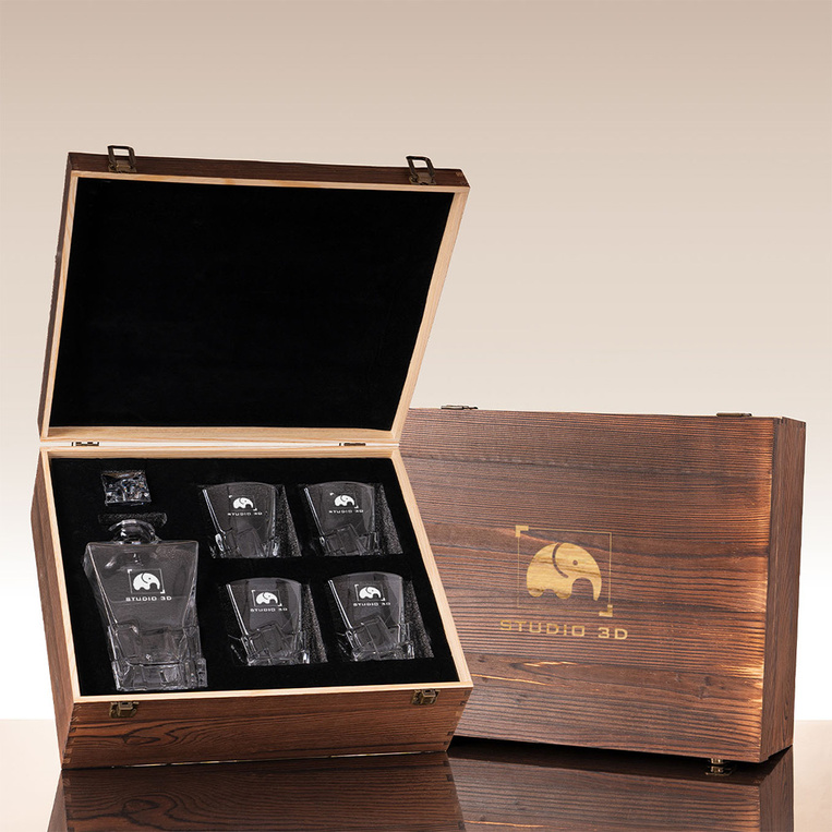 Personalizowany Zestaw do whisky Z LOGIEM FIRMOWYM – prezent biznesowy