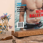 Statuetka z nadrukiem – Okładka „Fitness & Zdrowie” | Prezent dla faceta fit