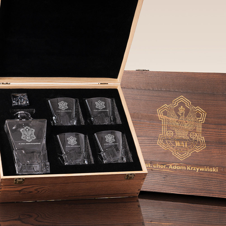 Zestaw whisky z grawerem – prezent DLA ABSOLWENTA I PRACOWNIKA WAT