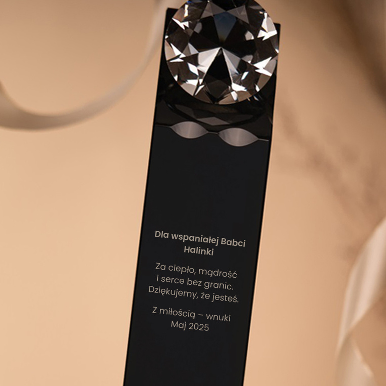 Statuetka z diamentem DLA BABCI – imieniny, urodziny, Dzień Babci