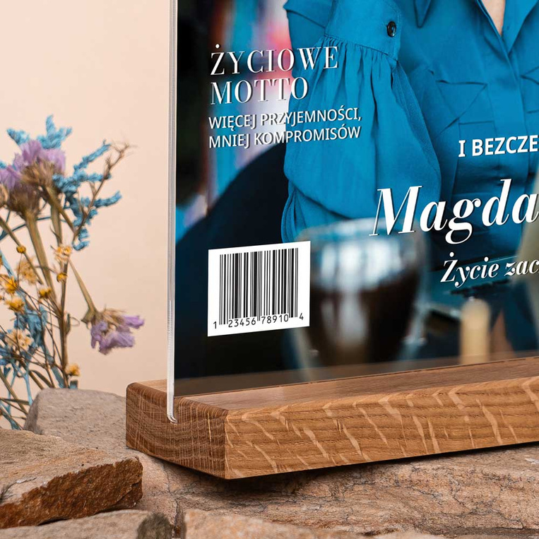 Statuetka plexi 21x30 cm – Okładka „Jej Styl” na 40 urodziny dla kobiety