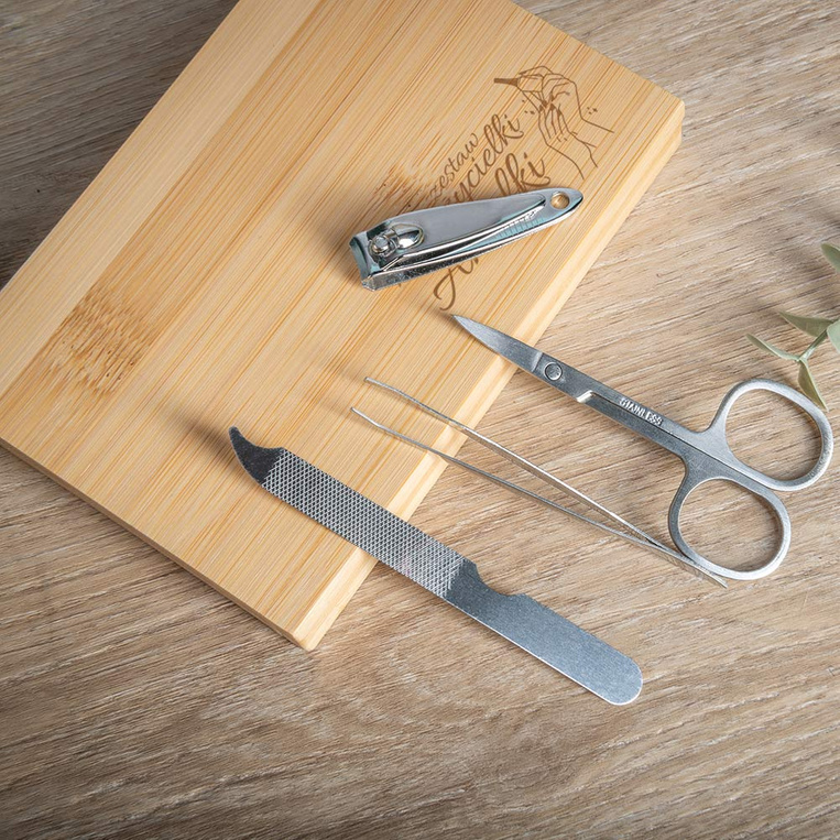 Zestaw do manicure w etui DLA NAUCZYCIELKI z TWOIM GRAWEREM