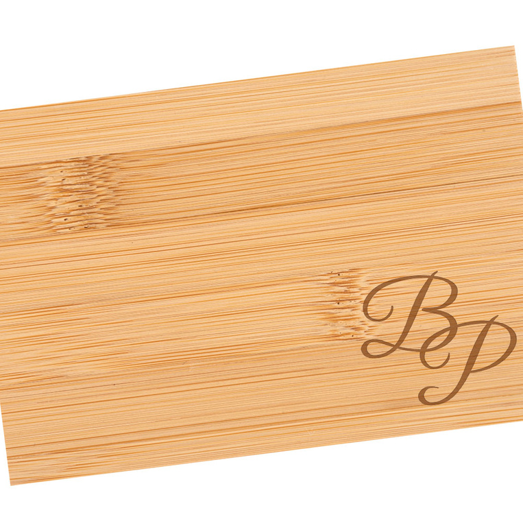 PERSONALIZOWANY zestaw do manicure w bambusowym etui GRAWEROWANE INICJAŁY