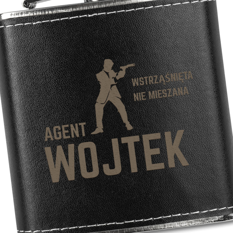 Personalizowana piersiówka w skórze z grawerem DLA AGENTA