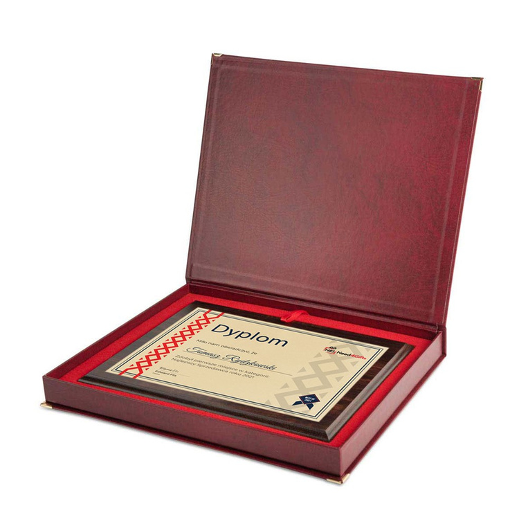 Dyplom najlepszego handlowca, marketingowca – wyróżnienie na podsumowanie roku