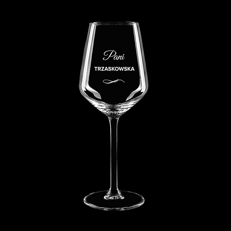 PERSONALIZOWANY nazwiskiem kieliszek do wina białego - Pani Trzaskowska