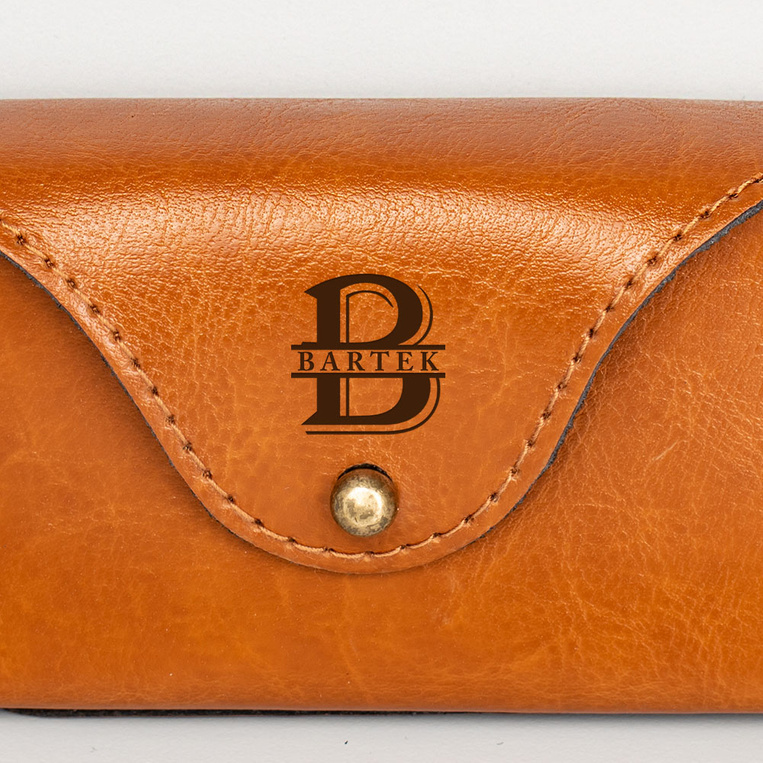 Futerał na okulary z grawerem IMIĘ i INICJAŁ na prezent DLA NIEGO