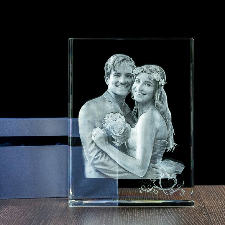Fotokryształ 3D olbrzymi - 200x270x100 mm - zdjęcie pary osób Ślub Rocznica