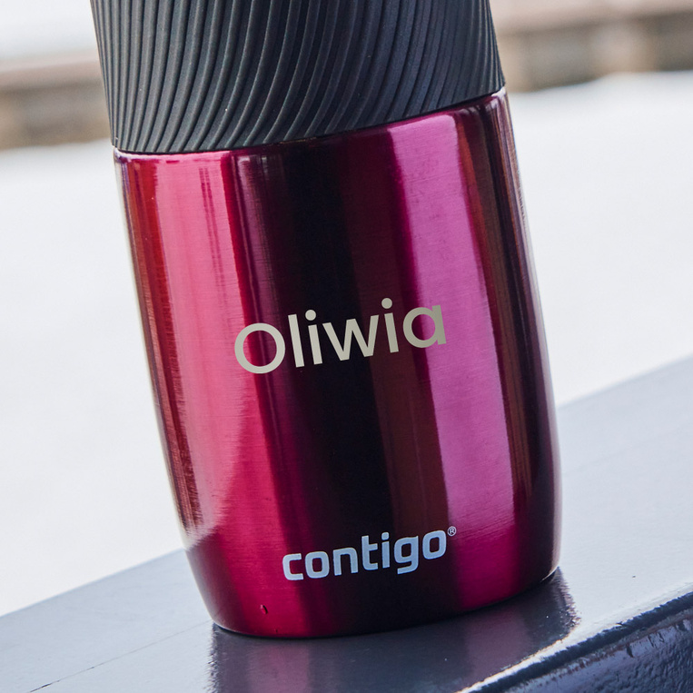 Bordowy kubek termiczny Contigo z grawerem – PREZENT DLA NIEJ