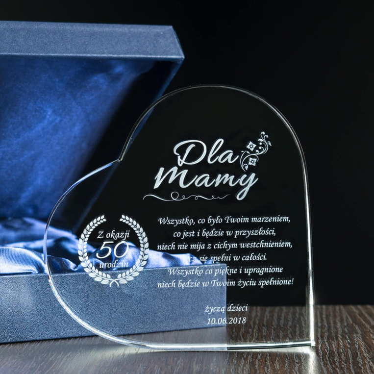 Kryształowe Serce na 50. Urodziny Mamy - Grawerowana Pamiątka