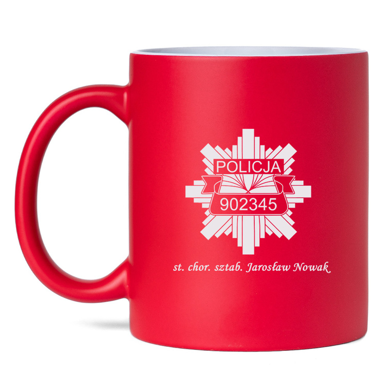 Kubek ceramiczny z grawerem odznaki policyjnej – personalizowany