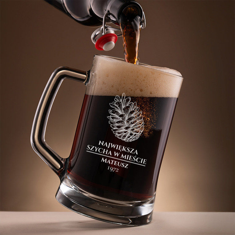 Kufel z żartobliwym grawerem – prezent z humorem NAJWIĘKSZA SZYCHA W MIEŚCIE