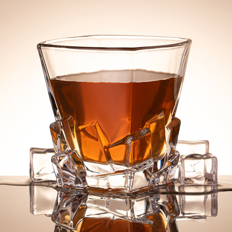 Grawerowany Zestaw PREMIUM do whisky na 40. URODZINY – dla przyjaciela, kolegi