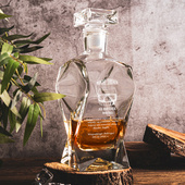 Karafka do whisky z grawerem MOCNY TRUNEK NA RATUNEK + IMIĘ
