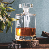 Zestaw do nalewek i whisky – PREZENT NA 50-TKĘ z grawerem