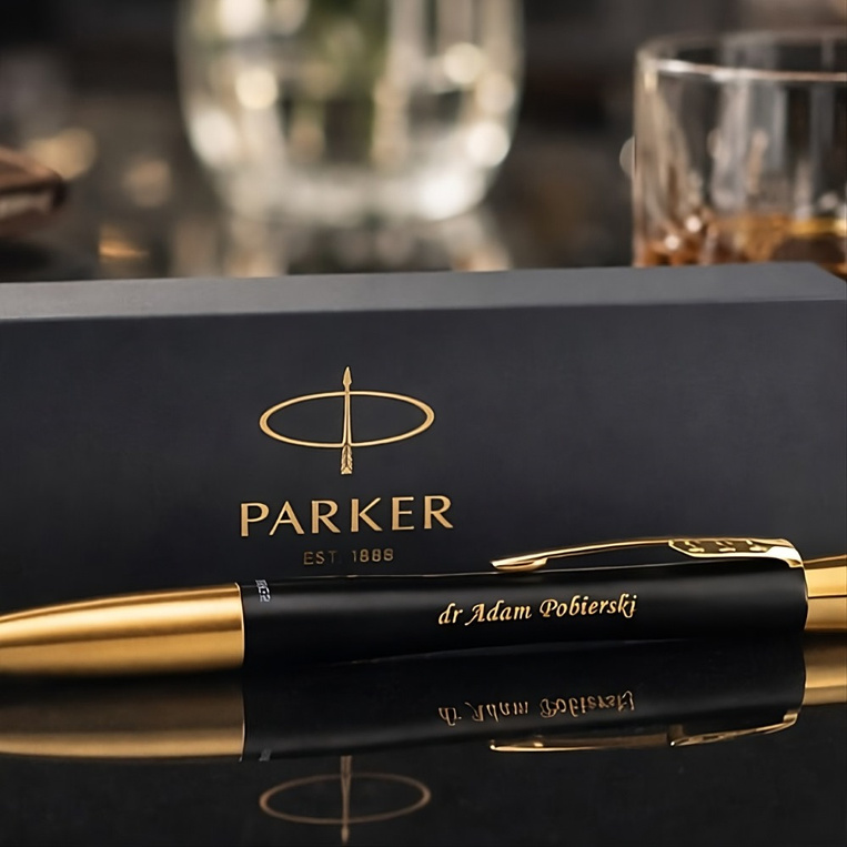 Długopis PARKER Złoty z grawerem z okazji zdobycia stopnia naukowego