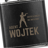 Personalizowana piersiówka w skórze z grawerem DLA AGENTA