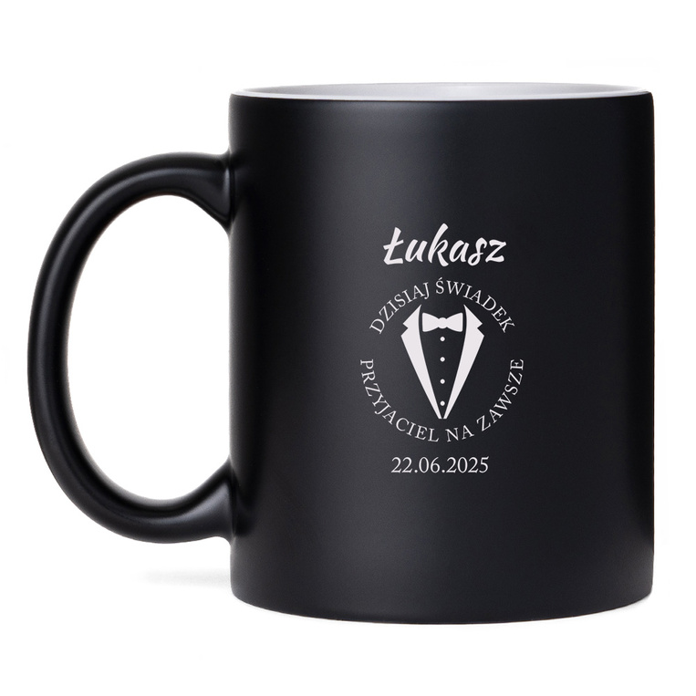 Czarny kubek dla świadka z grawerem – imię, data i wyjątkowa dedykacja