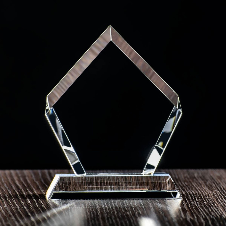 Statuetka Prestige KPR-06 - czysta