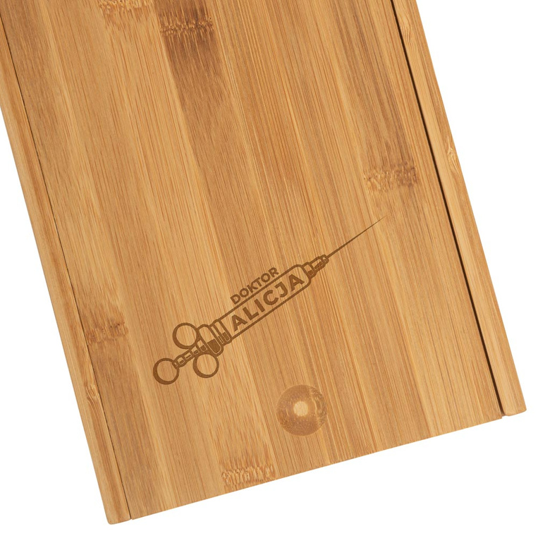 Akcesoria do serów i wina DLA LEKARZA PIELĘGNIARKI z okazji awansu emerytury