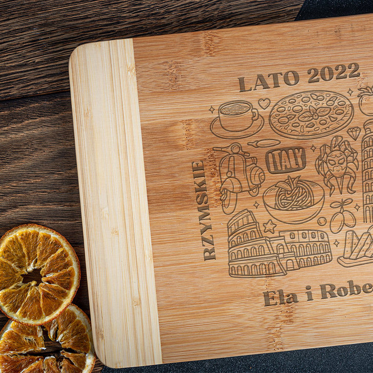 Deska do krojenia z grawerem RZYMSKIE WAKACJE dla miłośnika WŁOSKIEJ KUCHNI