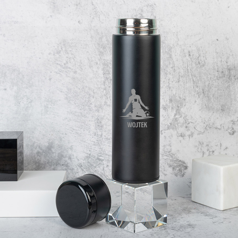 Prezent dla Piłkarza - Czarna Butelka Termiczna z Termometrem