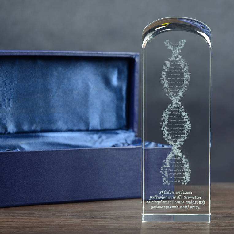 Łańcuch DNA grawer w szkle - Statuetka na Prezent Dla Biologa Genetyka