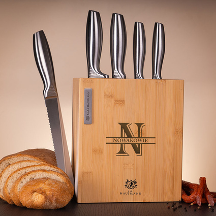 Zestaw noży w bloku z grawerem PREZENT NA PARAPETÓWKĘ