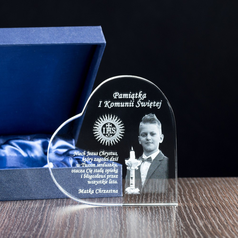 Pamiątka I Komunii Św. - FOTOPREZENT od chrzestnych z grawerem