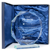 Szklana statuetka z grawerem – prezent na 25-LECIE FIRMY