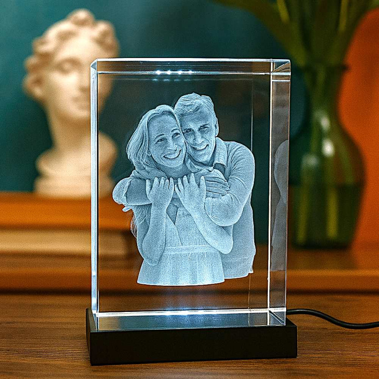 Fotokyształ 3D 120x180x80 mm z grawerem zdjęcia pary – ROCZNICA ŚLUBU