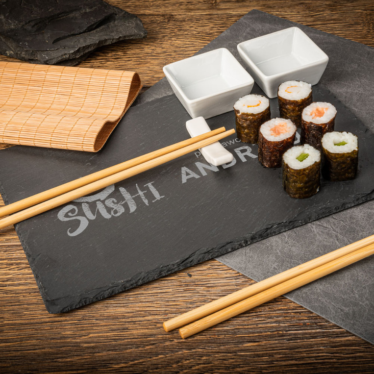 Zestaw do sushi z grawerem PODSTAWOWE MENU dla niego