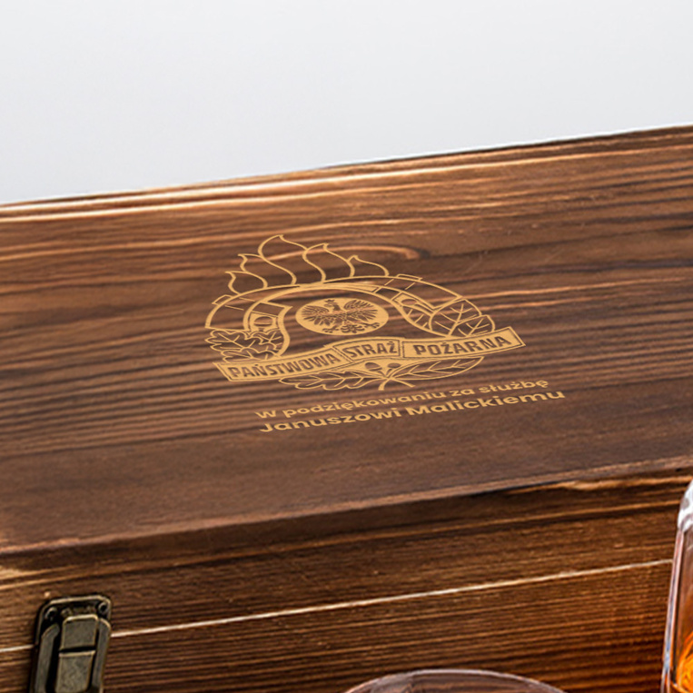 Zestaw do whisky DLA STRAŻAKA z grawerem PODZIĘKOWANIA EMERYTURA