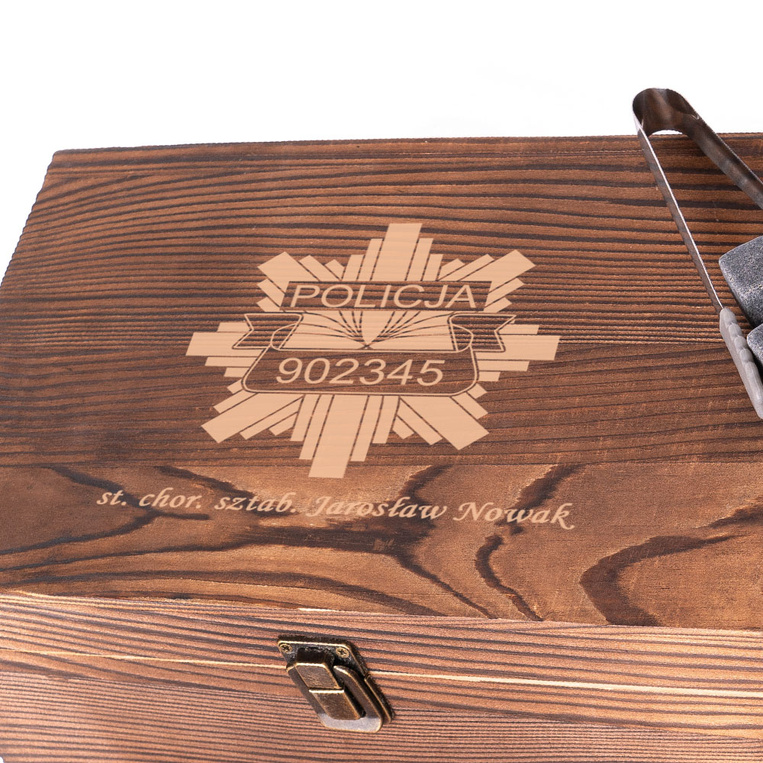 Zestaw do whisky DLA POLICJANTA – grawer ID, stopień i nazwisko