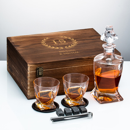 Zestaw do whisky z grawerem na 15-lecie – Kryształowa Miłość