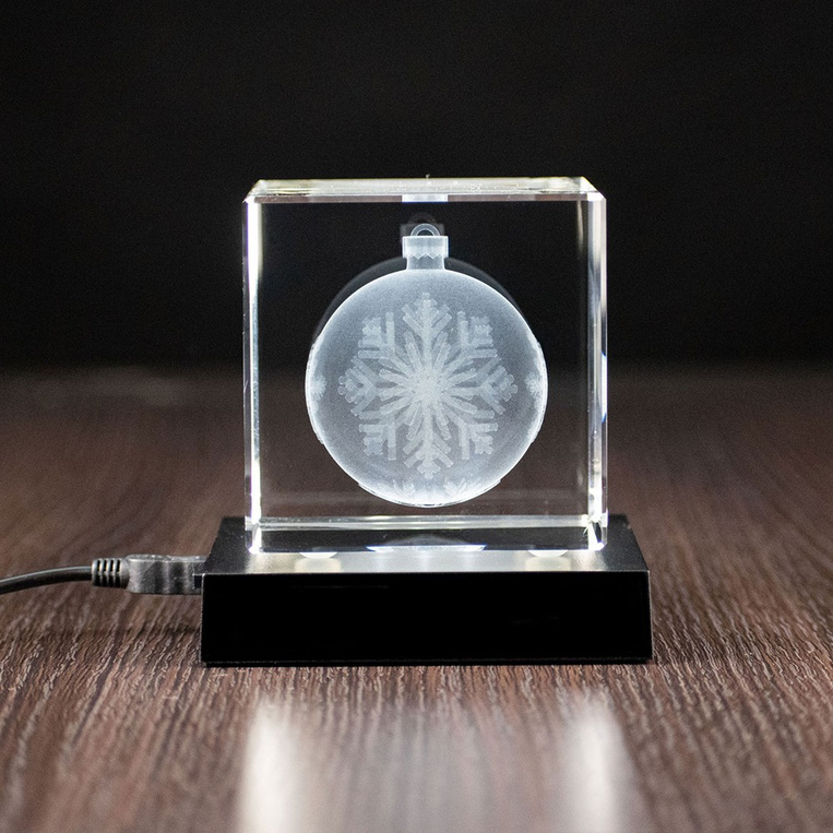 Statuetka 3D 80x80x80 mm z grawerem bombki – fotolampka 3D LED z personalizacją