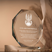 Szklana statuetka z grawerem – DLA ŻOŁNIERZA NA ZAKOŃCZENIE SŁUŻBY