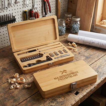 Zestaw 21 narzędzi w drewnianym etui DLA MAJSTERKOWICZA