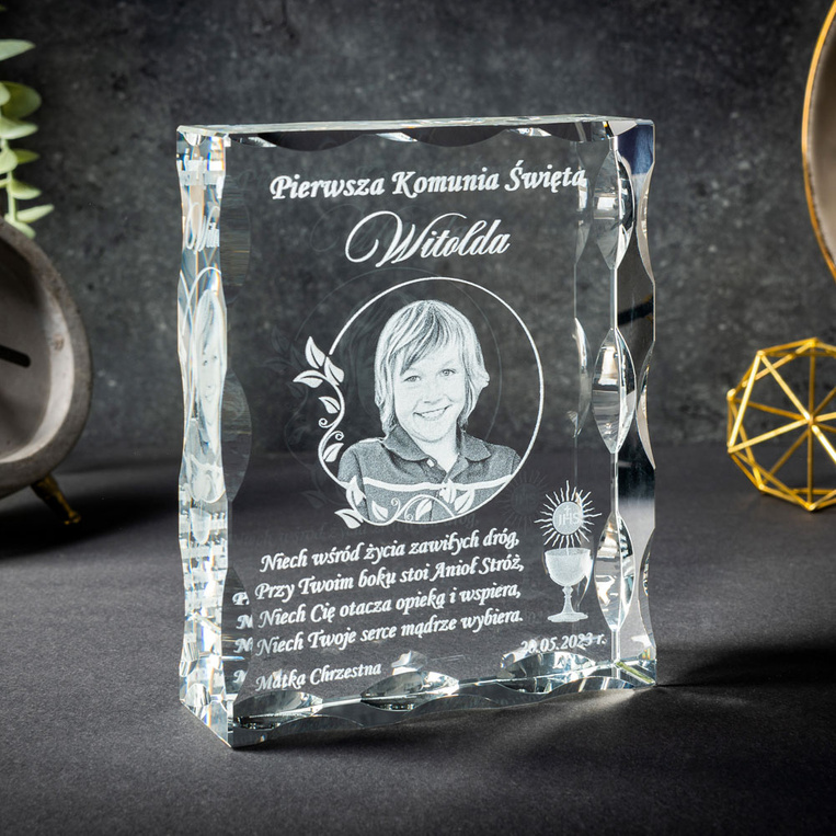 Zdjęcie w krysztale - prezent na Pierwszą Komunię Świętą