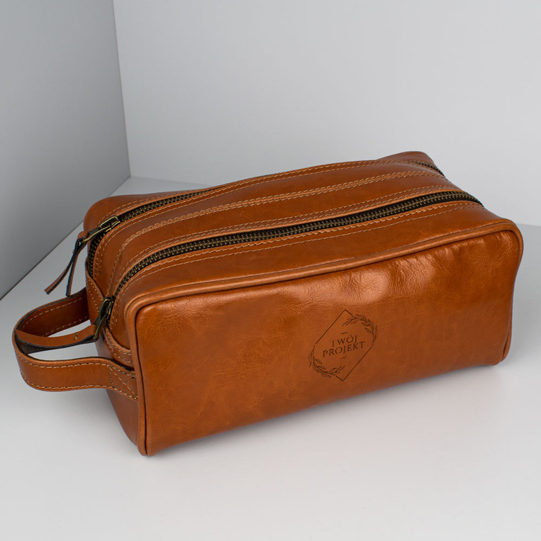 Grawerowana kosmetyczka ze skóry PREZENT DLA NIEGO z twoim projektem