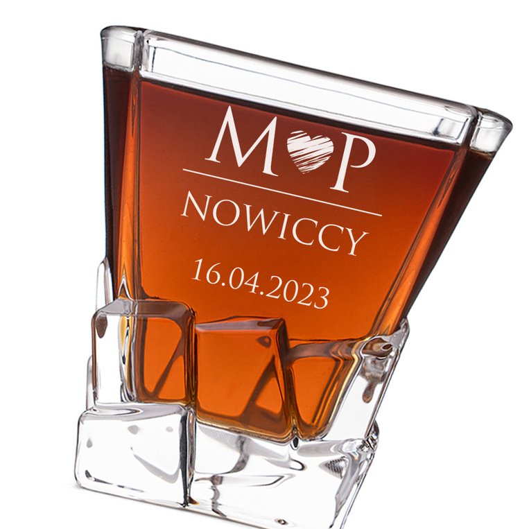 Szklanki z grawerem DLA PARY – inicjały, nazwisko i data ślubu NA ROCZNICĘ