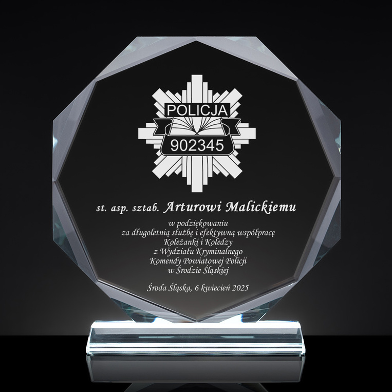 Statuetka z grawerem DLA POLICJANTA odchodzącego na emeryturę – OD ZAŁOGI