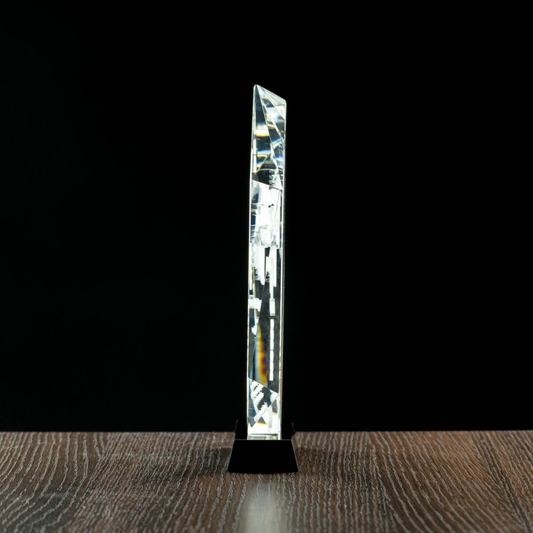 Duża statuetka DLA POLICJANTA NA EMERYTURĘ – personalizowane podziękowanie